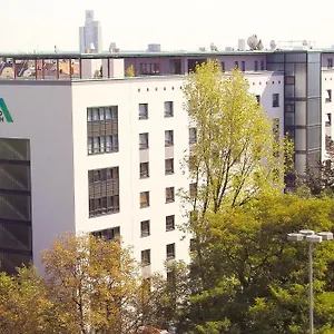 https://jugendherberge-koln-deutz.topcolognehotels.com